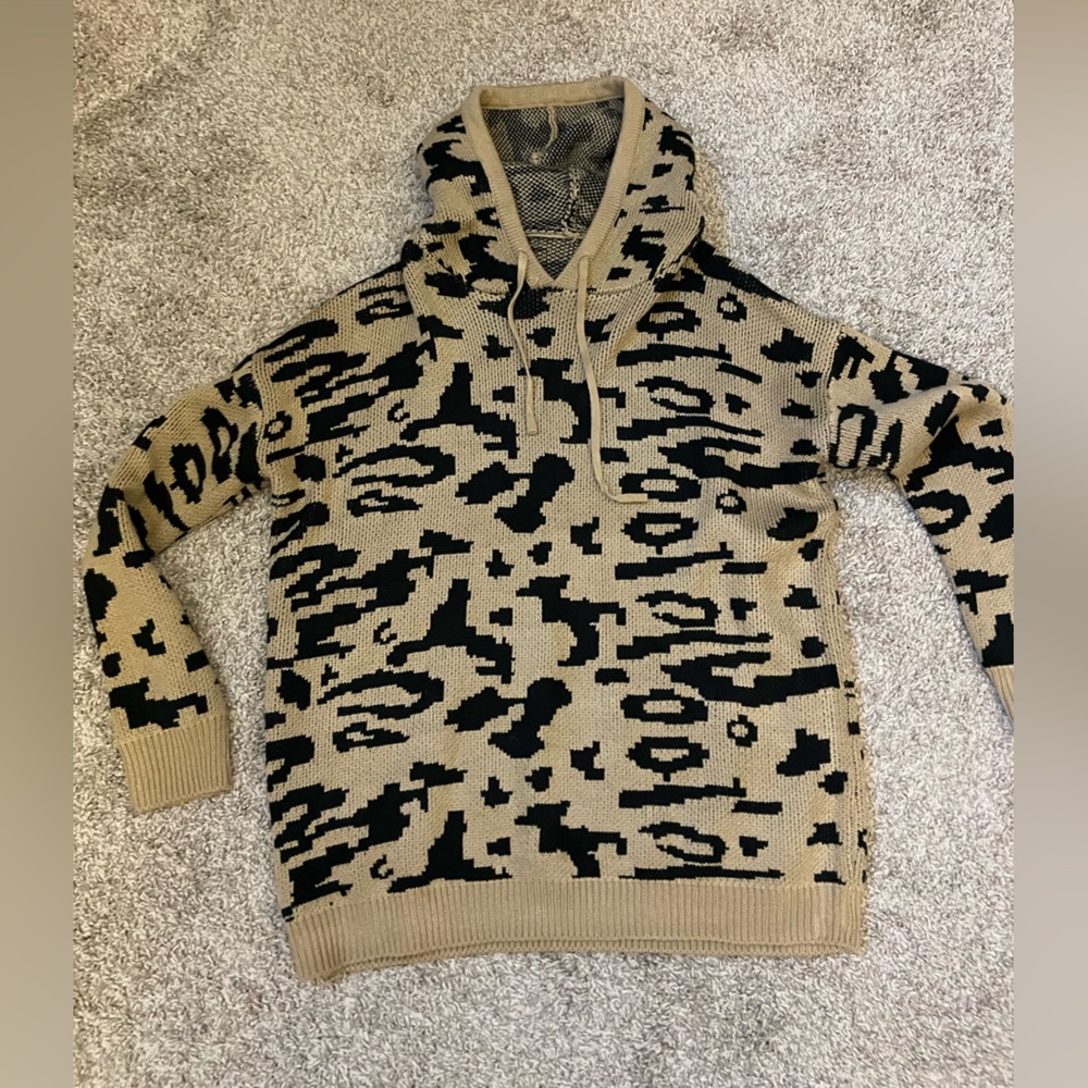 Leopard print SO soft hoodie